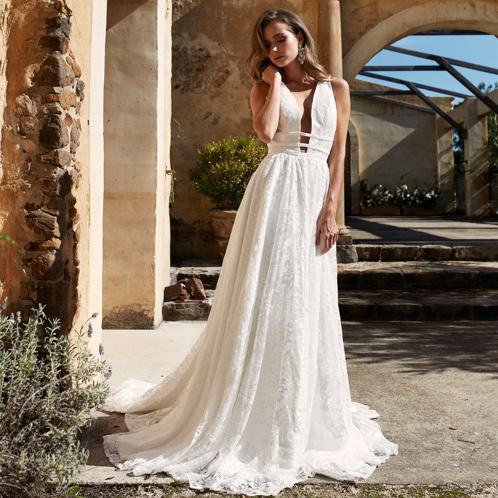 Elegant Lace A-line Backless Long Sleeveless Wedding Dress, FC1985